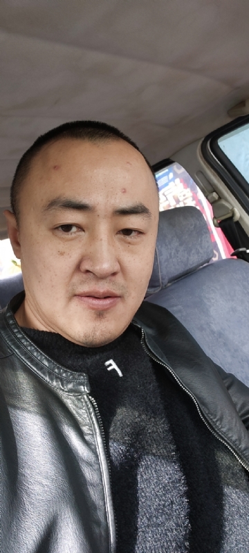 精神九哥的第一张照片--西宁认干亲服务网