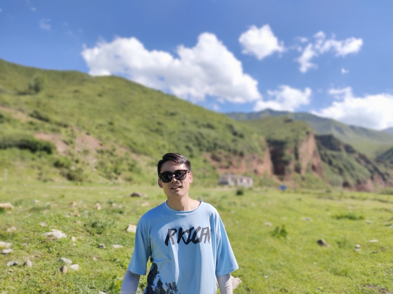 祁三岁的第一张照片--西宁认干亲服务网